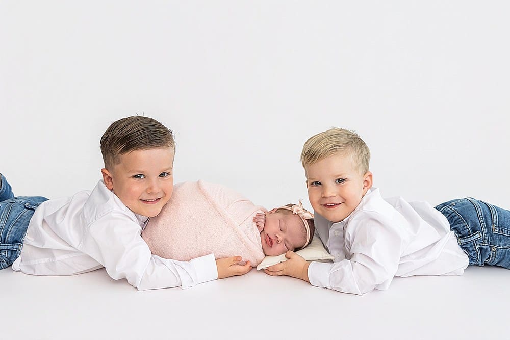 New Orleans newborn photographer; New Orleans family photographer; NOLA photographer; New Orleans photographer