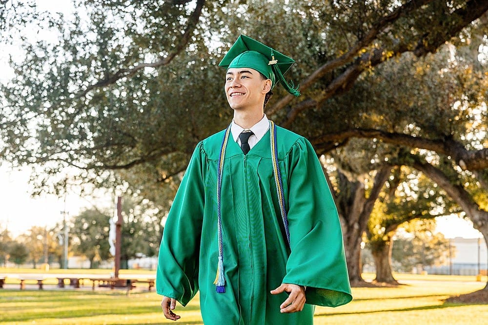 NOLA Photographer; New Orleans Senior Photographer; New Orleans Photographer; Archbishop Shaw Senior Session