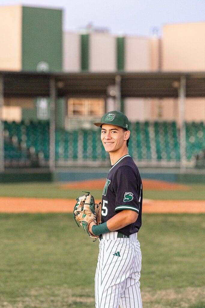 NOLA Photographer; New Orleans Senior Photographer; New Orleans Photographer; Archbishop Shaw Senior Session