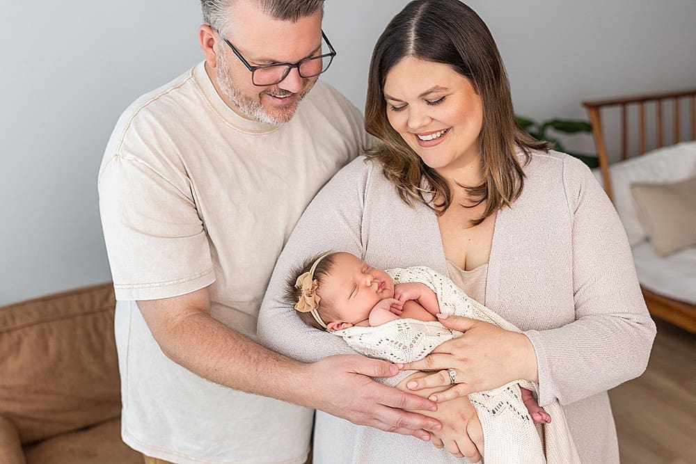 New Orleans photographer; New Orleans family photographer; NOLA photographer; Newborn Family Photos New Orleans